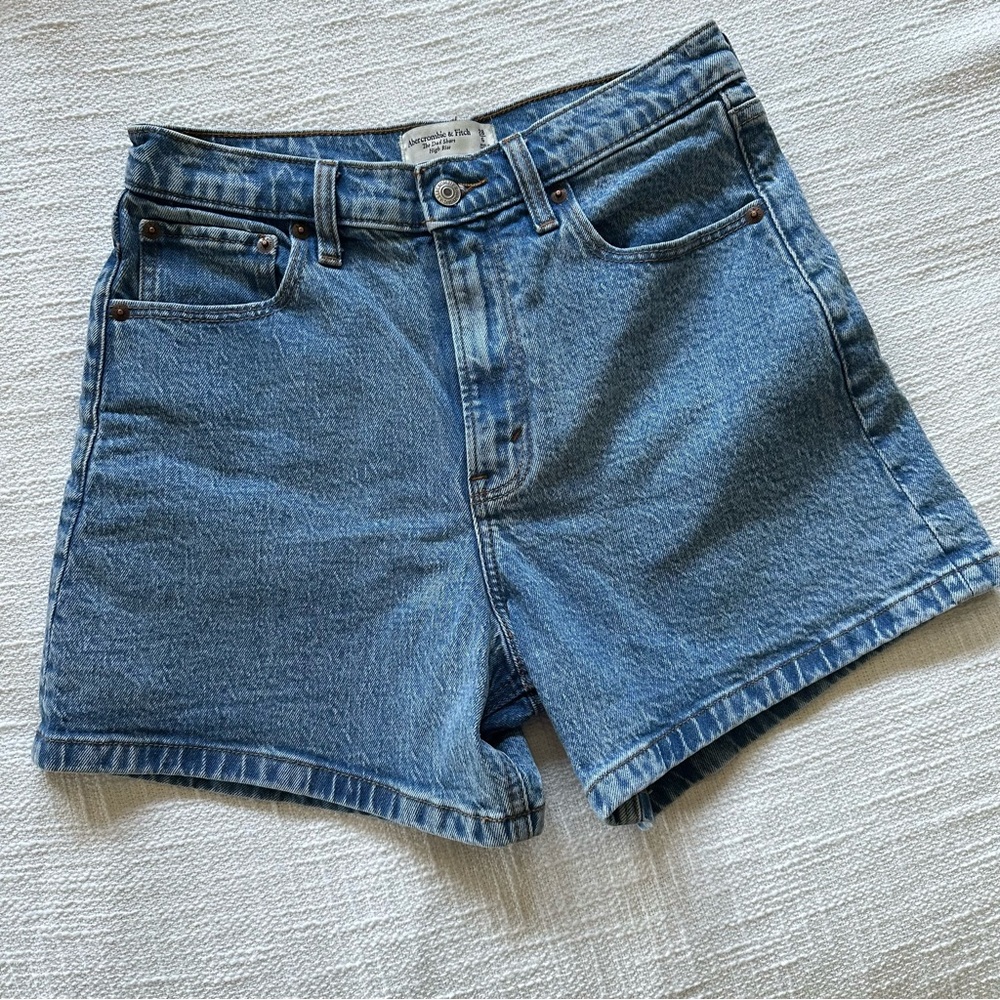 Abercrombie & Fitch | The dad short